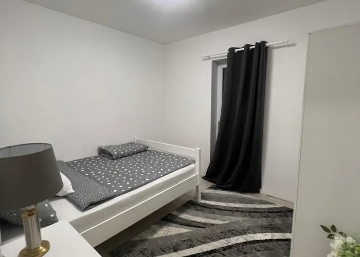 Апартаменты Apartman Iva Задар